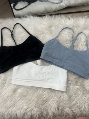 Lululemon Flow Y Bra 8 - bundle of 3